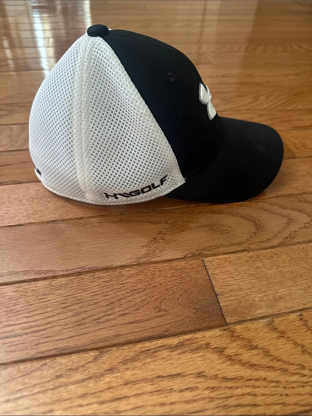 Under Armour kids baseball hat Kids Trucker Cap black white XS/small